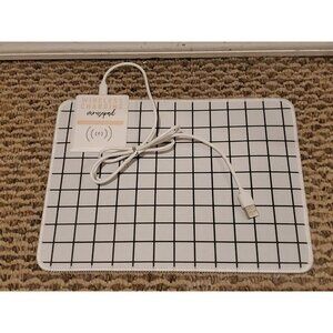 Vivitar Wireless Charging Mousepad 8'' x 11'' White/Plaid